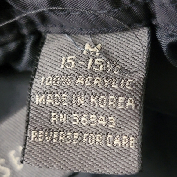 Vintage Van Heusen C.P.O. medium weight flannel shirt size medium - Picture 6 of 7